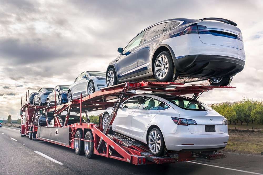 Car-carrier truck loaded with vehicles on a US interstate